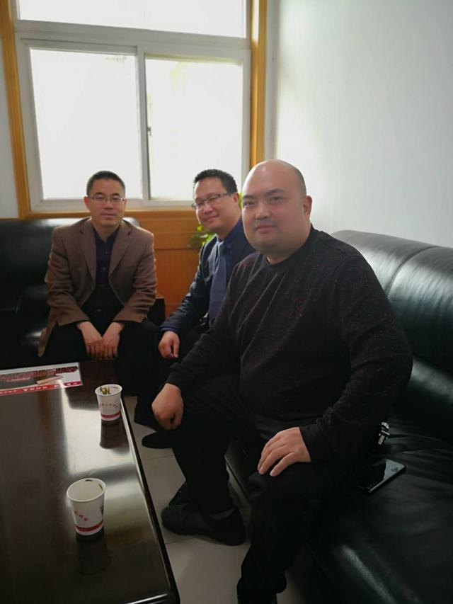 凝聚全商 共創(chuàng  )未來(lái)-合肥全椒商會(huì )(籌)與全椒縣人民政府會(huì )談暨合肥全椒商會(huì )籌備組第六次會(huì )議召開(kāi)